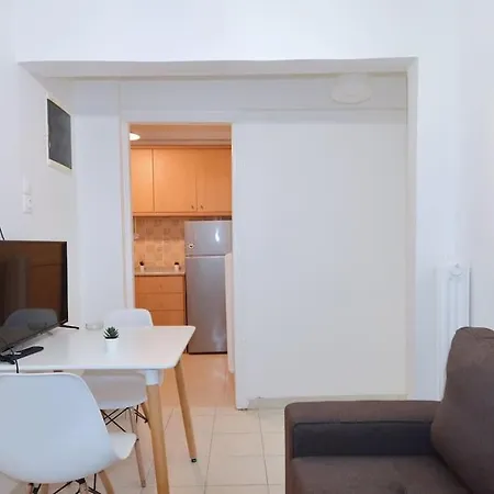 Minimal At The Foot Of The Odeon Of ... Apartment